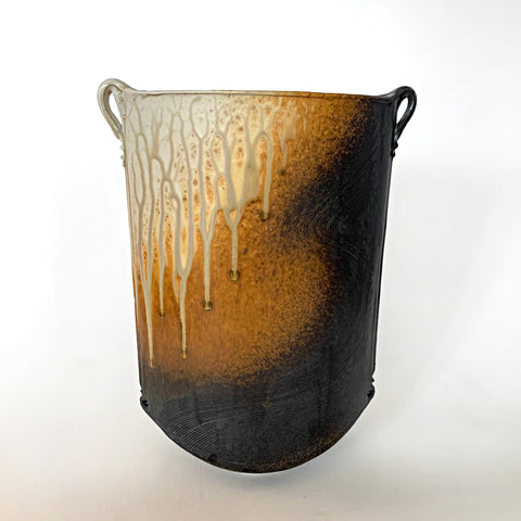 Oval Vessel